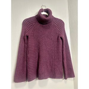 SIMPLY VERA VERA WANG: Women’s Maroon Ribbed Turtleneck Sweater